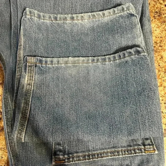 Carhartt Jeans Mens Tag Size 38x34 Blue Denim Straight Leg Relaxed Fit - Picture 9 of 10